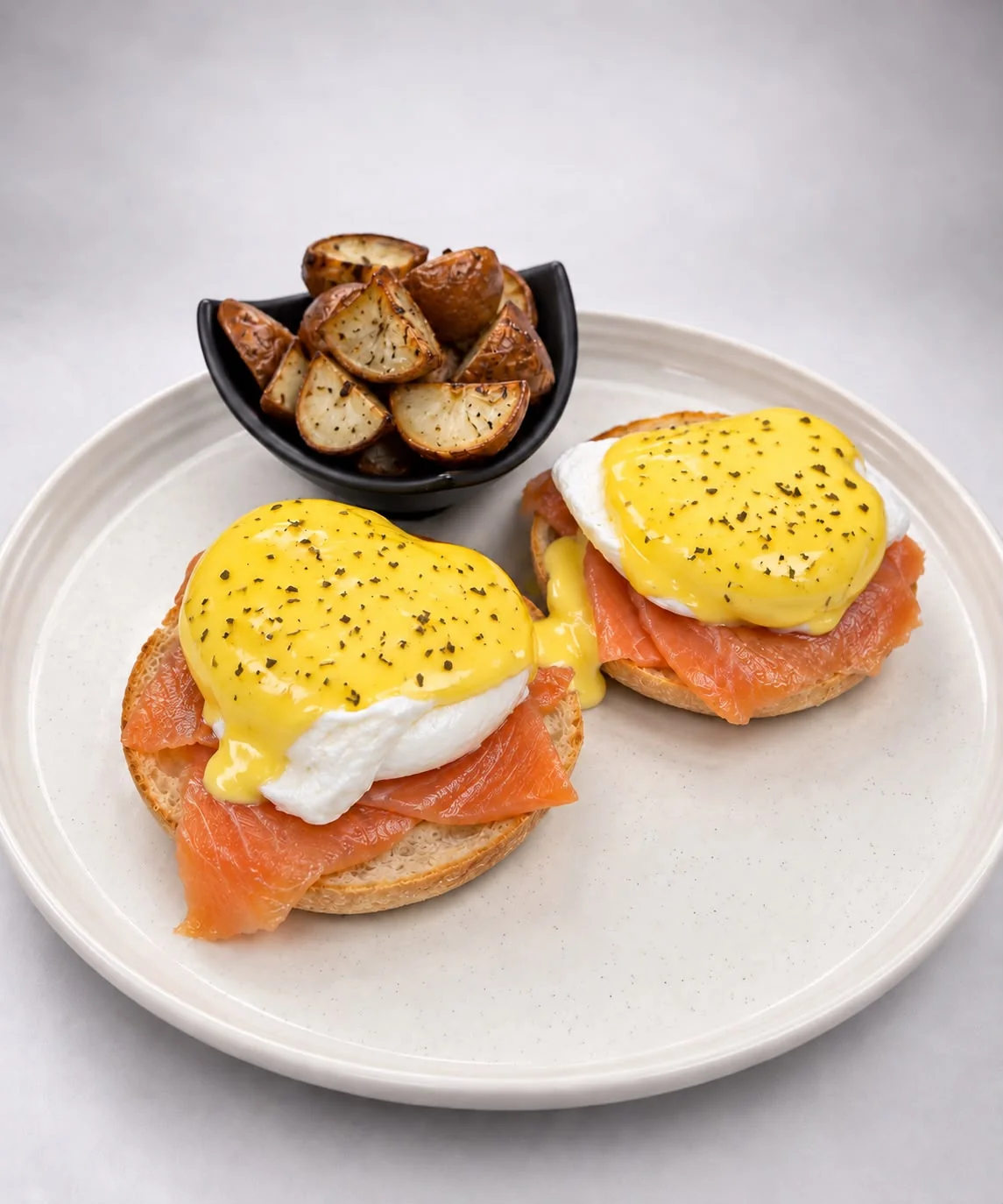 The Durante Benedict with smoked salmon and hollandaise